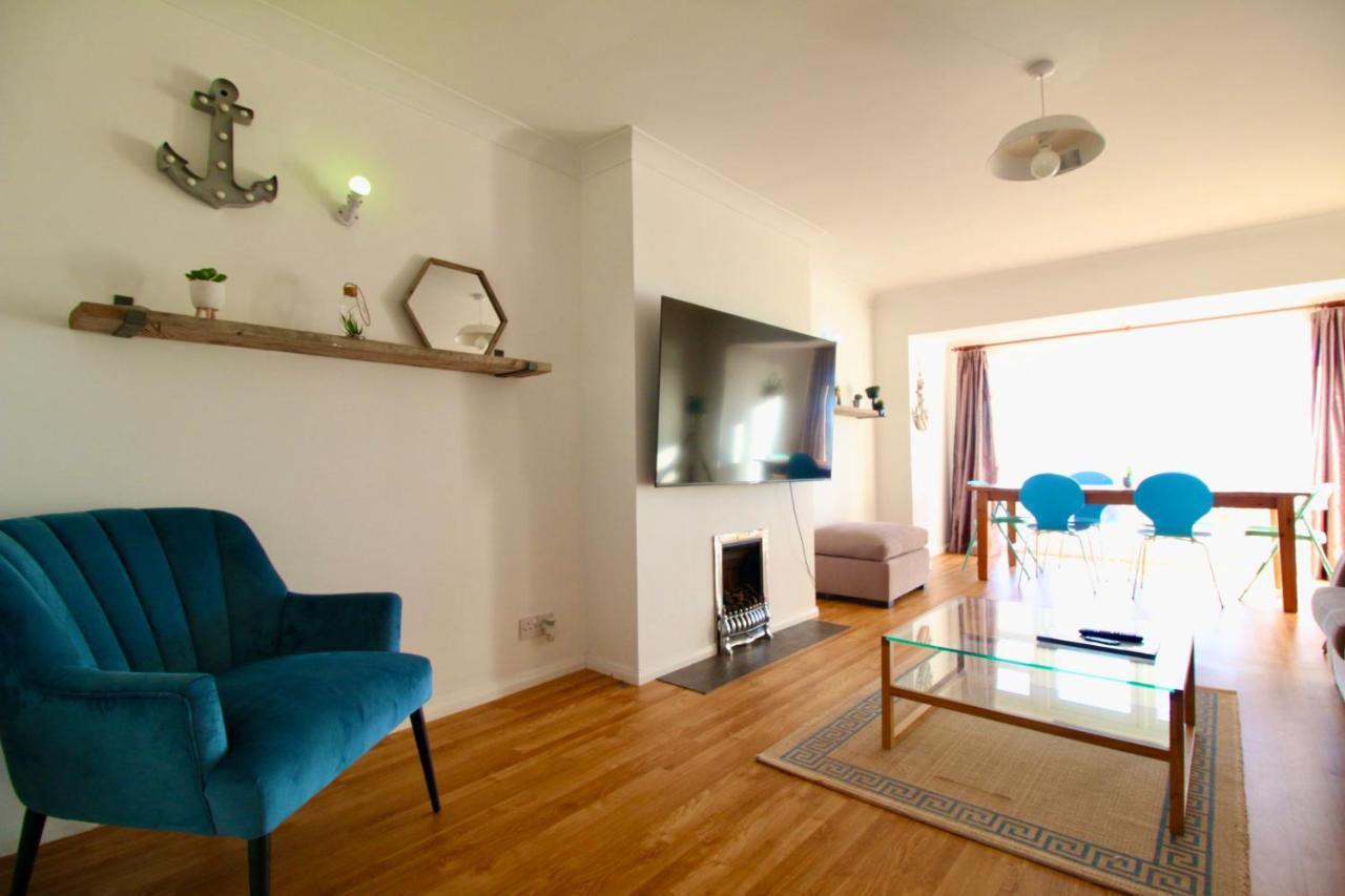 Seaview Beach House Stones Throws From The Sea By Air Premier Seaford Zewnętrze zdjęcie